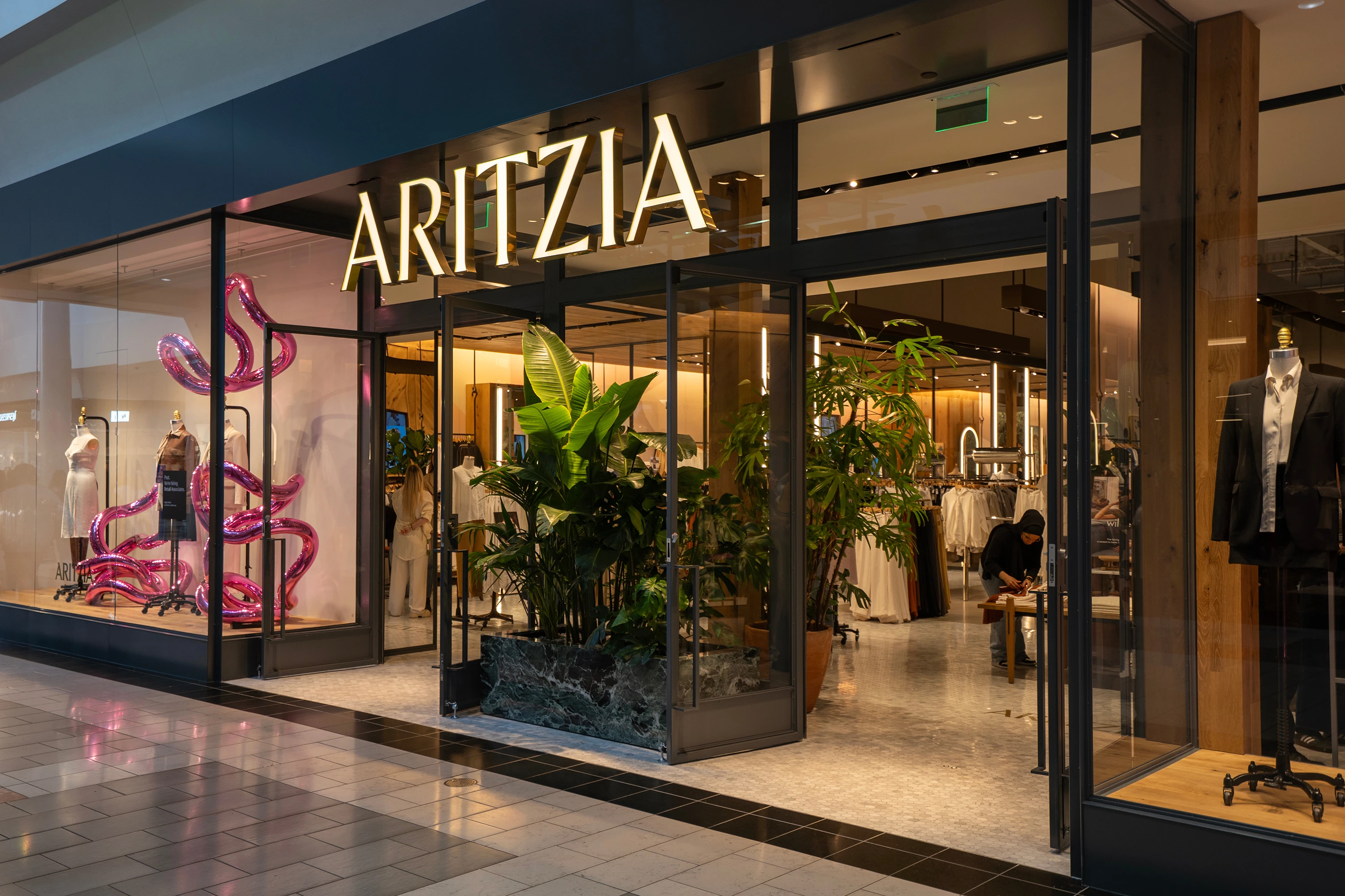 Aritzia Sets Plans for At Least 12 New Store Openings as US Expansion Picks Up Speed