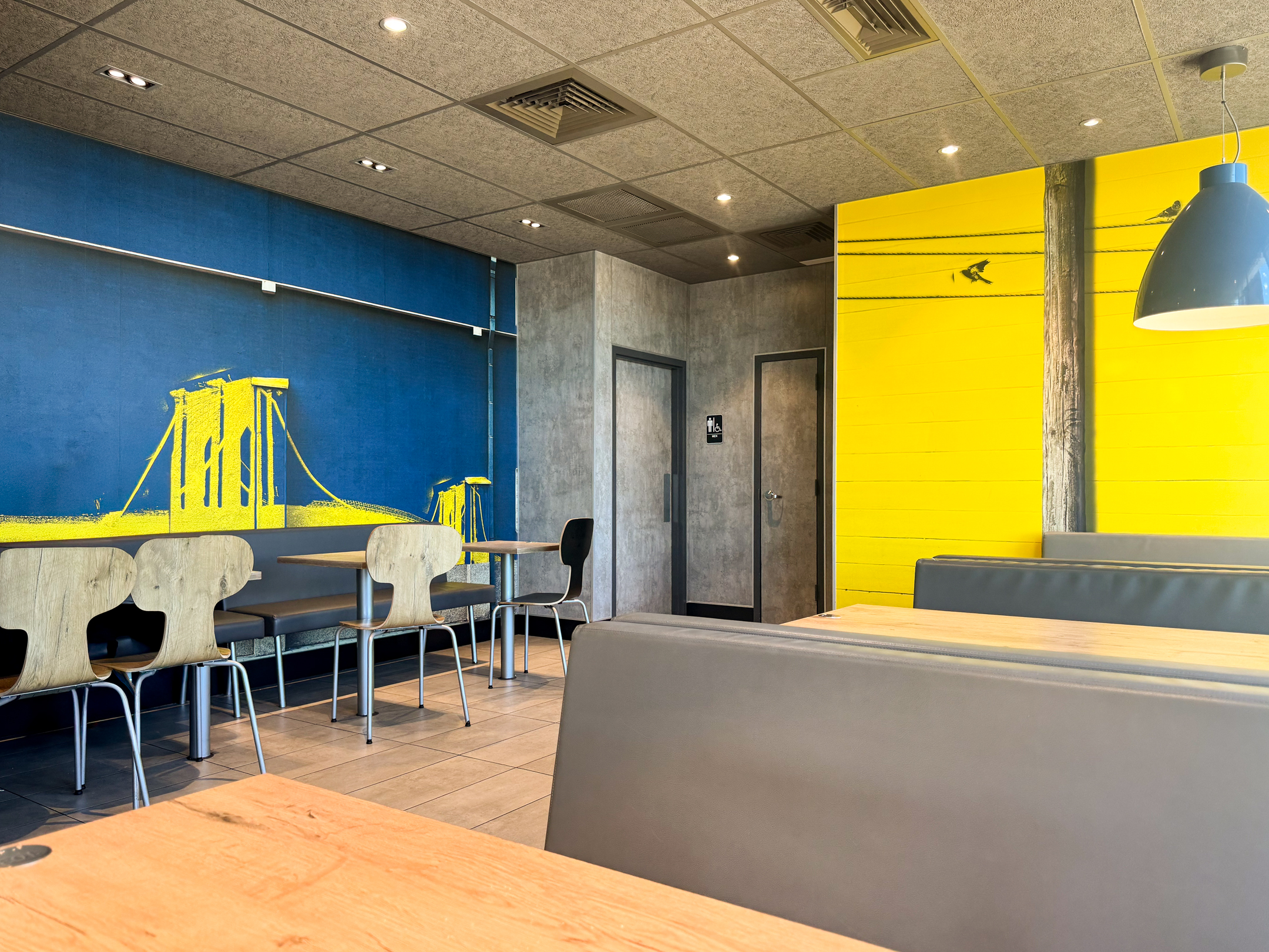 How Vinyl Wall Covering Murals Elevate McDonald’s Dining Spaces